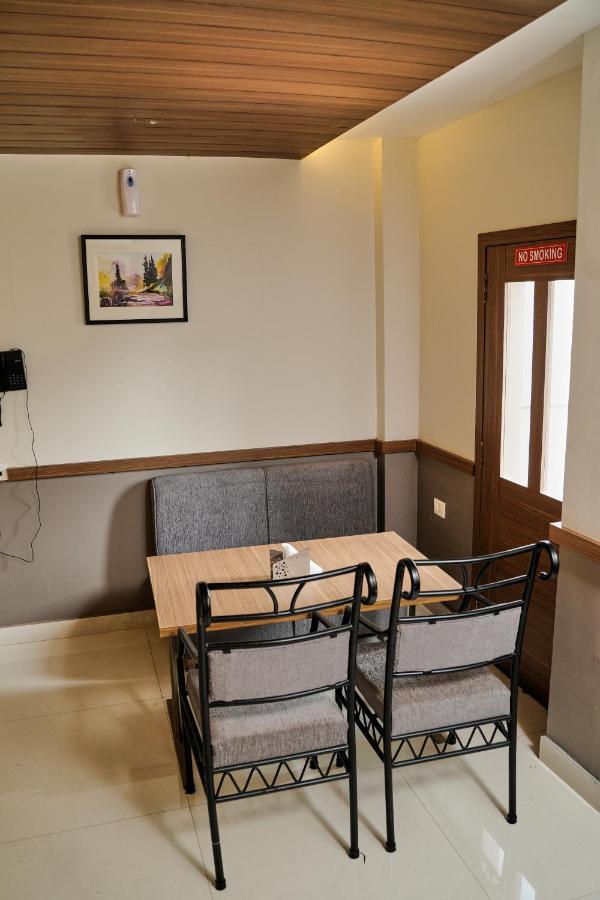 Gino Tourist Home Kochi Luaran gambar