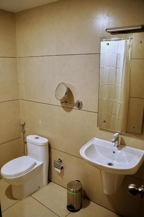 Gino Tourist Home Kochi Luaran gambar